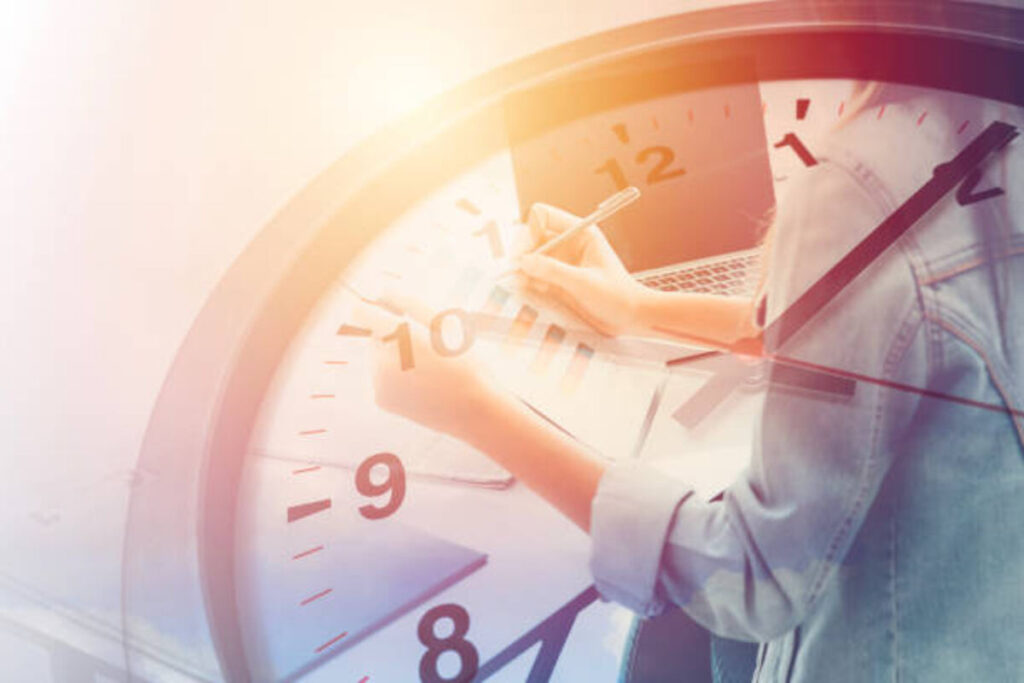 Hour Is How Much A Year
