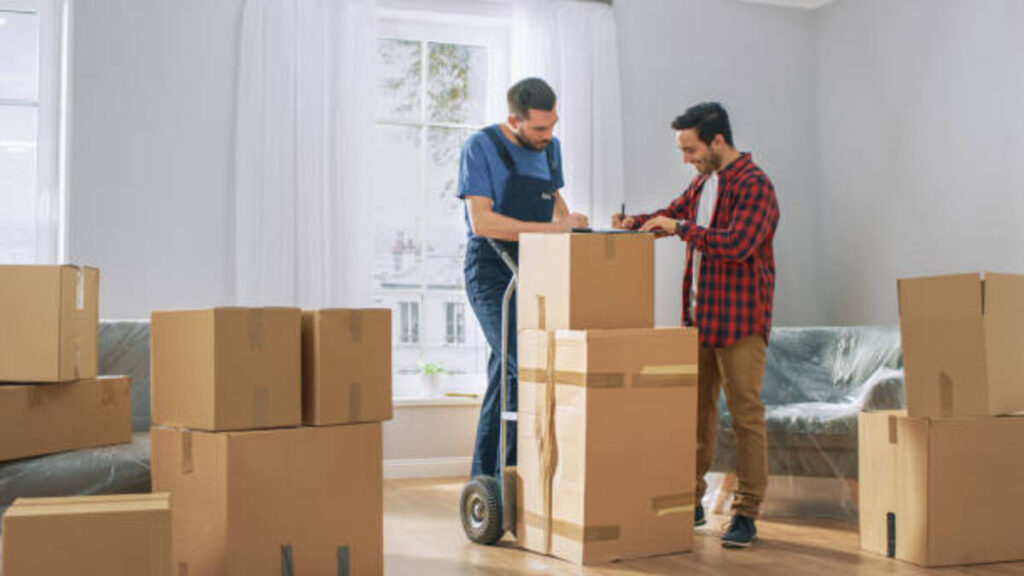 how much to tip movers