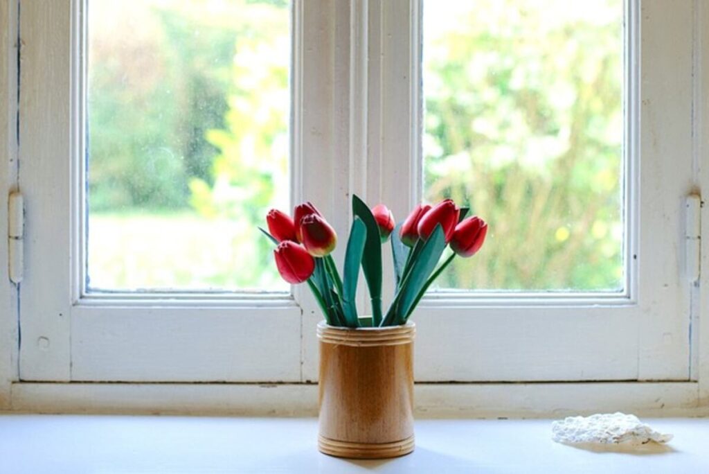 vacuum glazed hung window