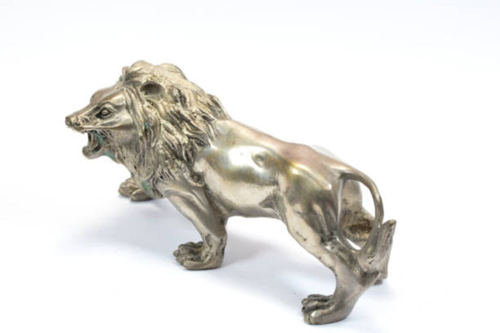 Top Places to Buy Lion Mounts