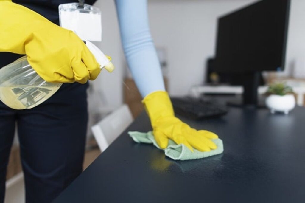 commercial cleaning services Des Moines